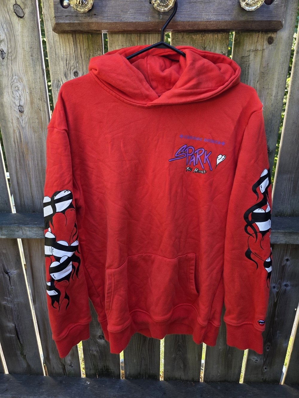chrome hearts matty boy sadistic lipstick hoodie red